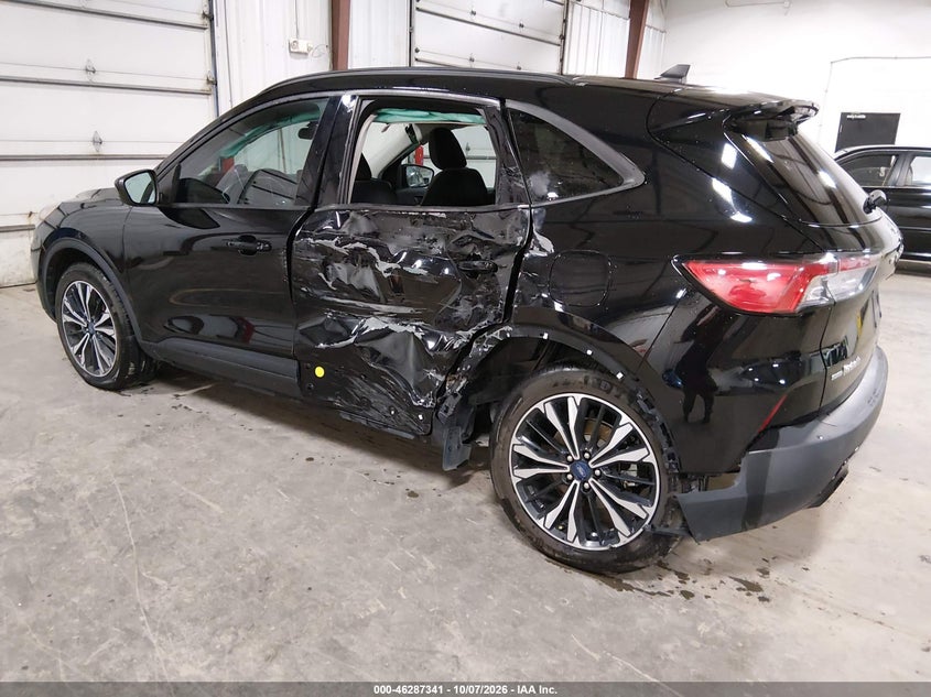 Vin: 1fmcu9g66nub98725, lot: 46787487, ford escape se 20223