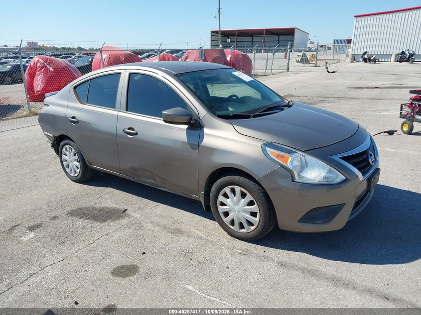 Vin: 3n1cn7ap9hl820632, lot: 46787563, nissan versa 1.6 s+ 20171