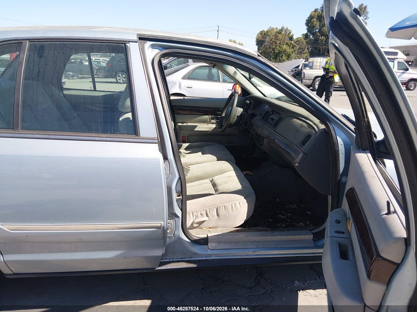 2005 MERCURY GRAND MARQUIS GS · Фото 5