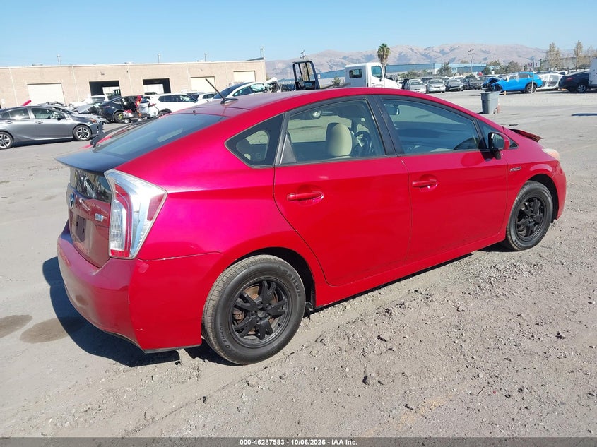 Vin: jtdkn3du5c5389315, lot: 46787729, toyota prius three 20124