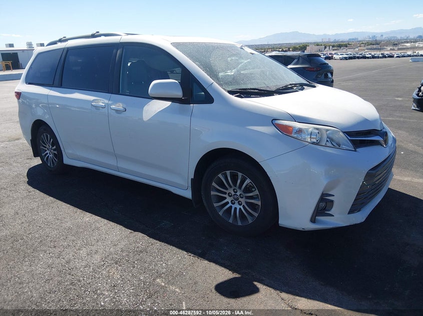 Vin: 5tdyz3dc9ls055577, lot: 46787738, toyota sienna xle 20201