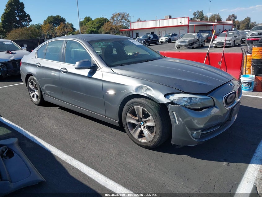 Vin: wbaxg5c59dd230632, lot: 46787745, bmw 528i 2013 img_1