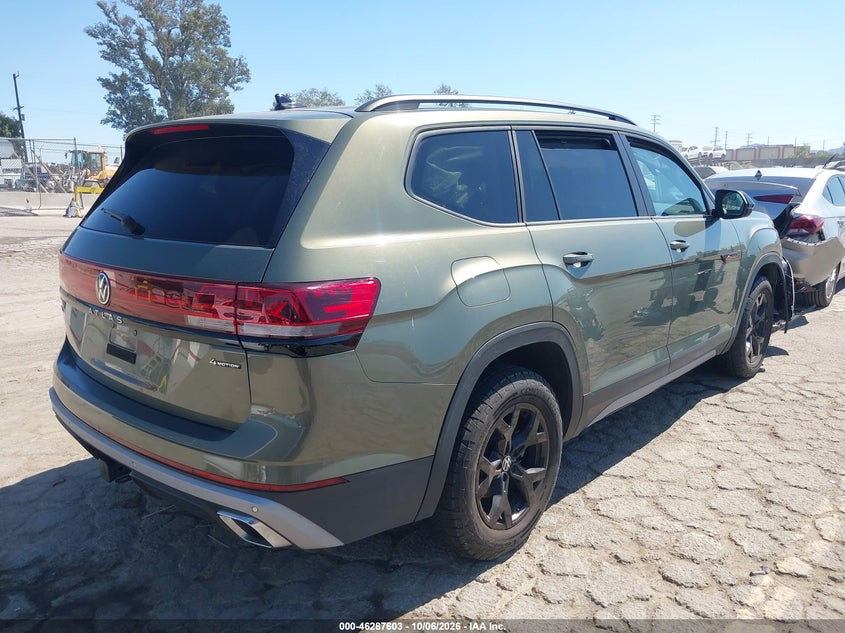 Vin: 1v2gr2ca0rc542438, lot: 46787749, volkswagen atlas 2.0t peak edition sel 20244