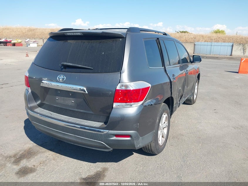 Vin: 5tdzk3eh6bs049365, lot: 46787789, toyota highlander base v6 20114