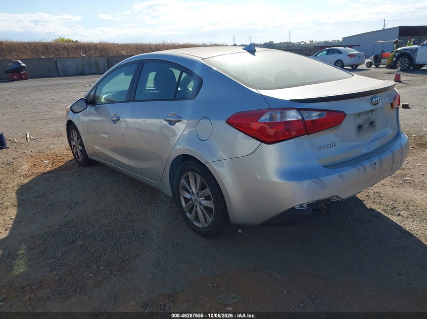 KIA FORTE 2015 VIN KNAFX4A66F5271315