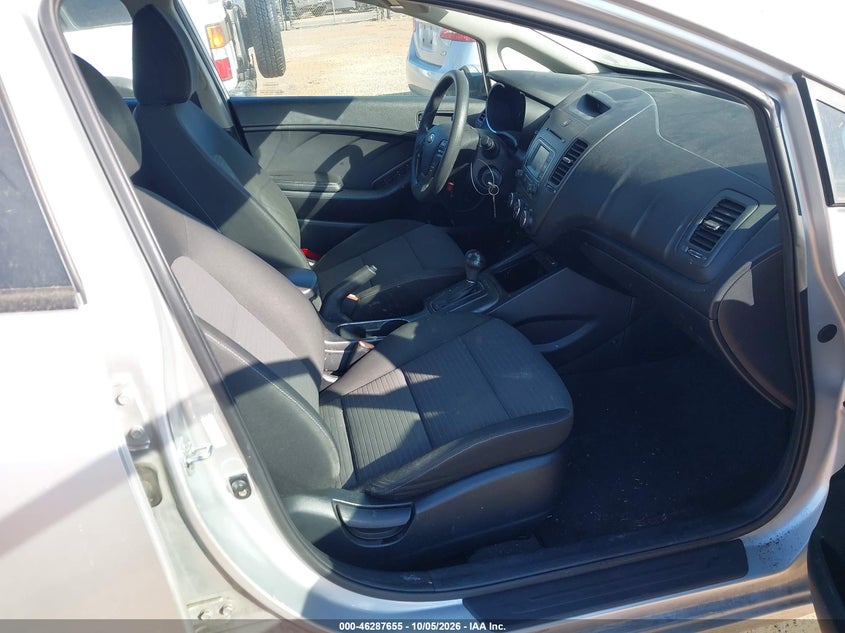 KIA FORTE 2015 VIN KNAFX4A66F5271315