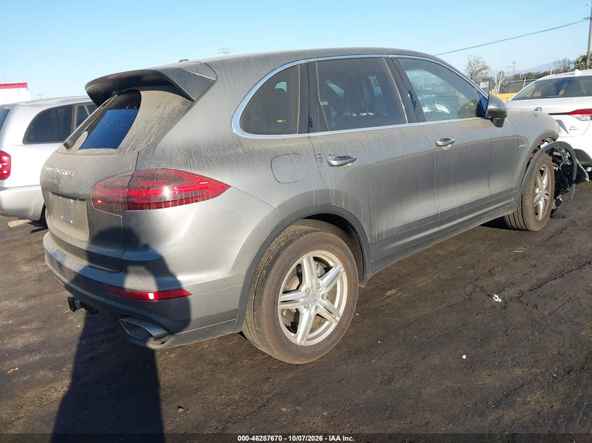 Vin: wp1af2a25fla44788, lot: 46787816, porsche cayenne diesel 20154