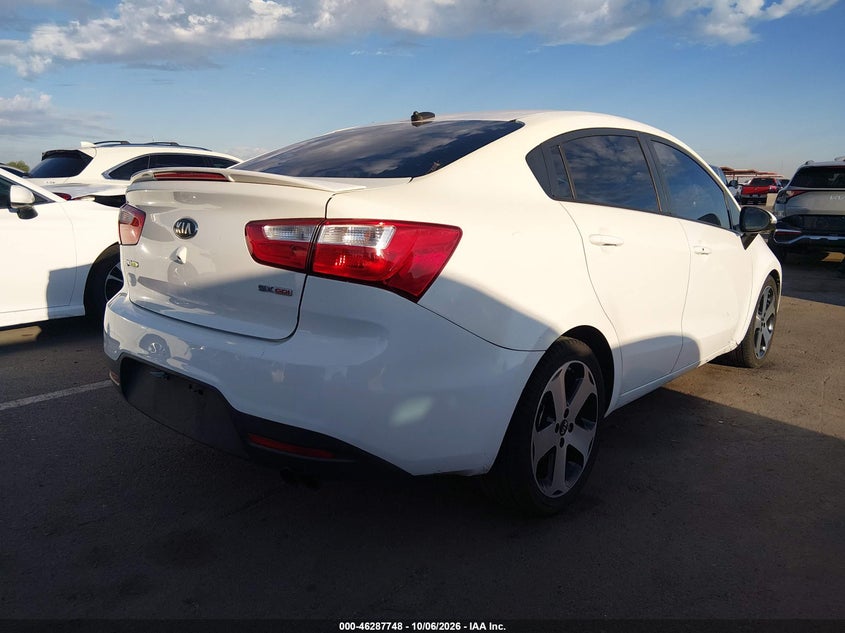 Фото 4 - KIA RIO
