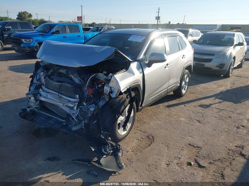 Vin: 2t3w1rfv0mc131673, lot: 46787916, toyota rav4 xle 20212