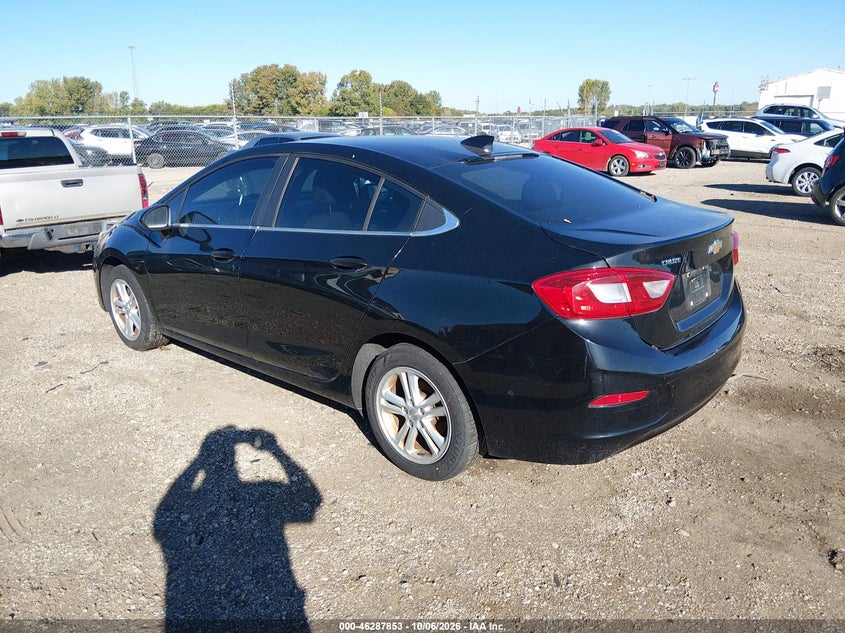 Vin: 1g1be5sm8h7211949, lot: 46788016, chevrolet cruze lt auto 20173
