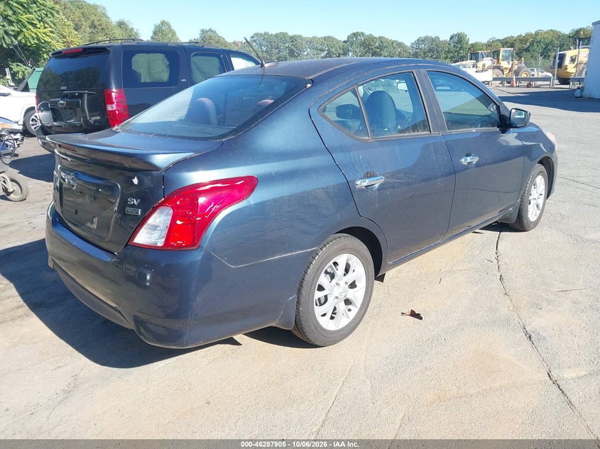 2017 NISSAN VERSA 1.6 SV · Фото 4