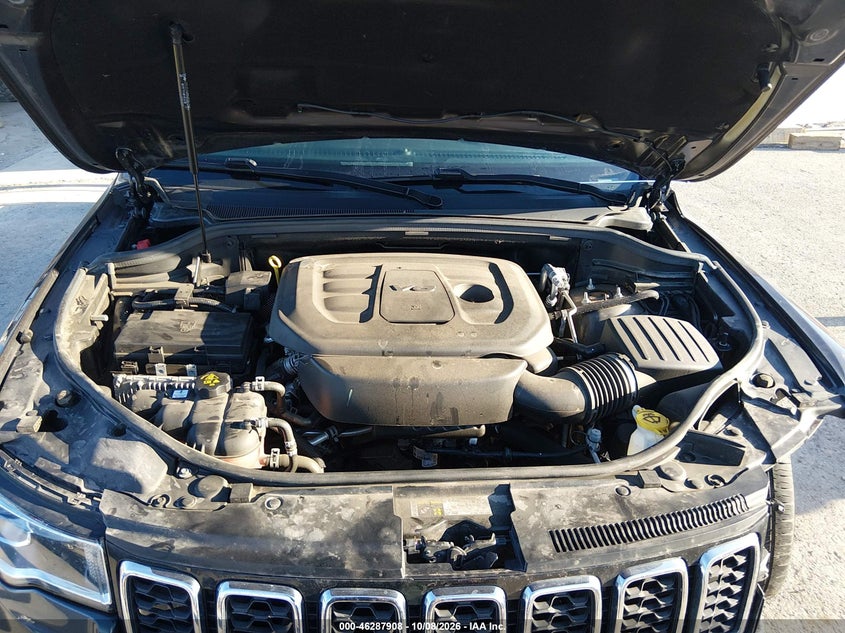 JEEP GRAND CHEROKEE - zdjęcie 10