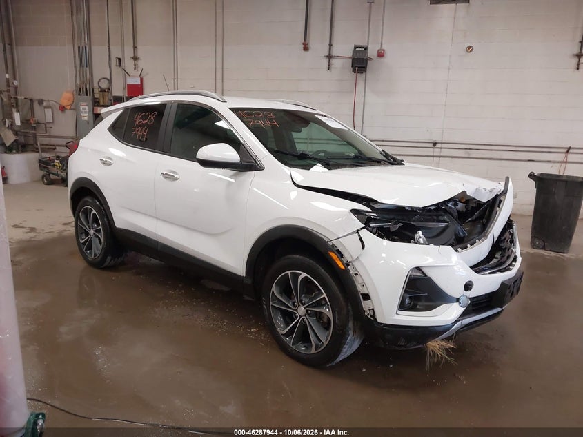 Vin: kl4mmesl8mb043676, lot: 46788107, buick encore gx awd select 2021 img_1