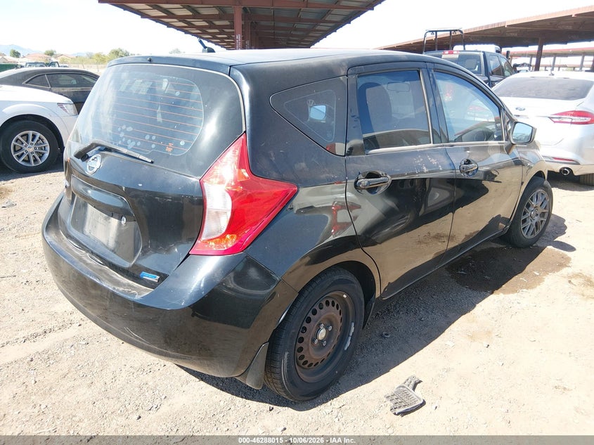 2015 NISSAN VERSA NOTE S PLUS · Photo 4