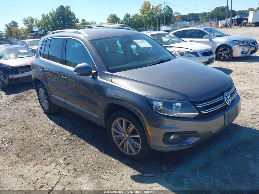 2012 VOLKSWAGEN TIGUAN SE
