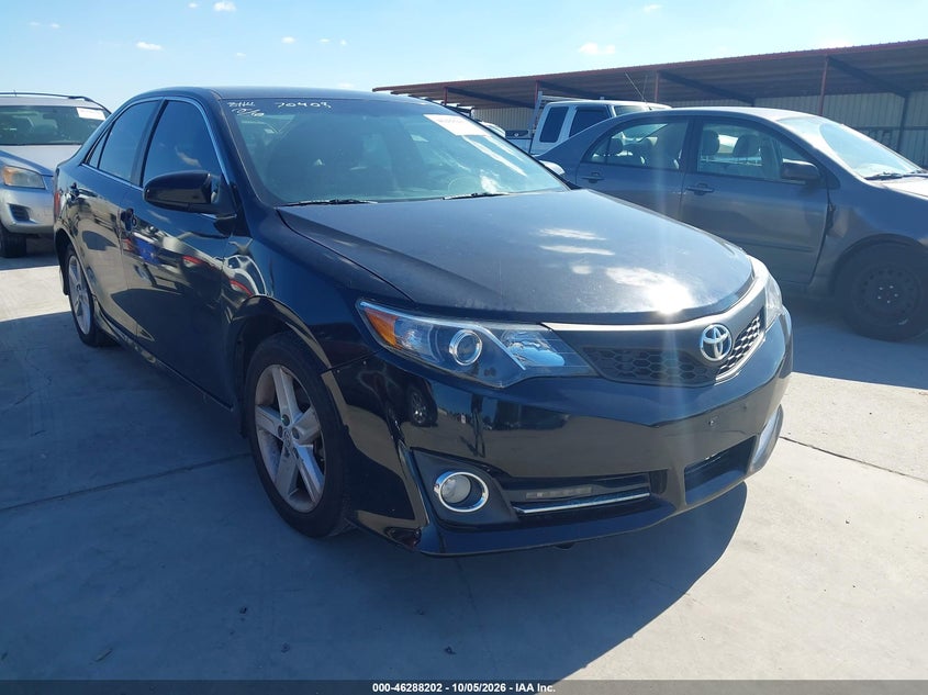 Vin: 4t1bf1fkxdu292157, lot: 46788365, toyota camry se 20131