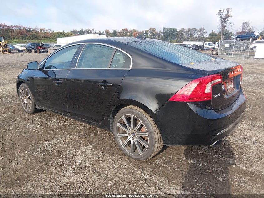2018 VOLVO S60 INSCRIPTION T5 · Фото 3