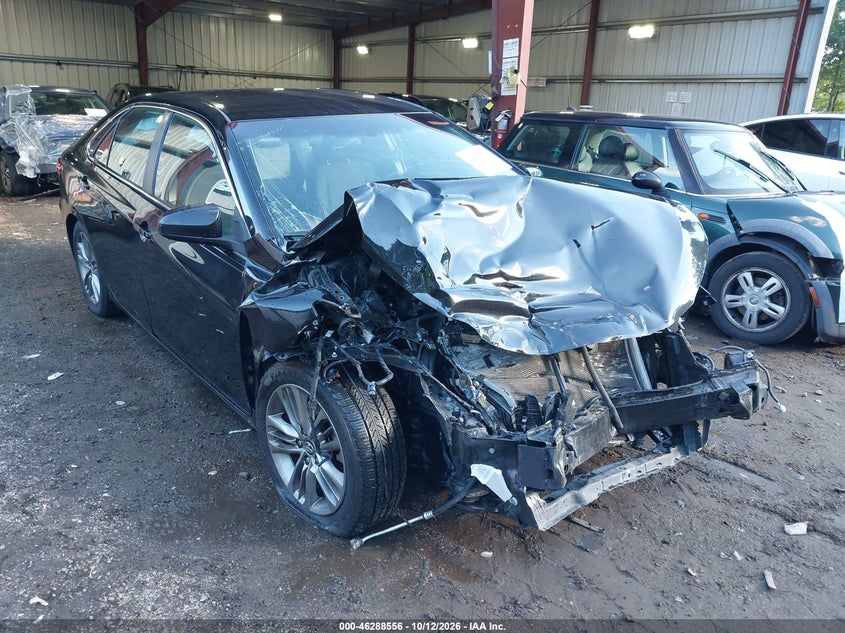 2017 TOYOTA CAMRY SE