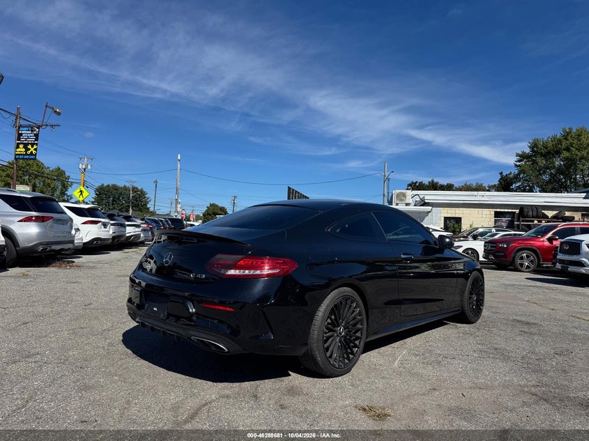 2017 MERCEDES-BENZ AMG C 43 4MATIC · Photo 4