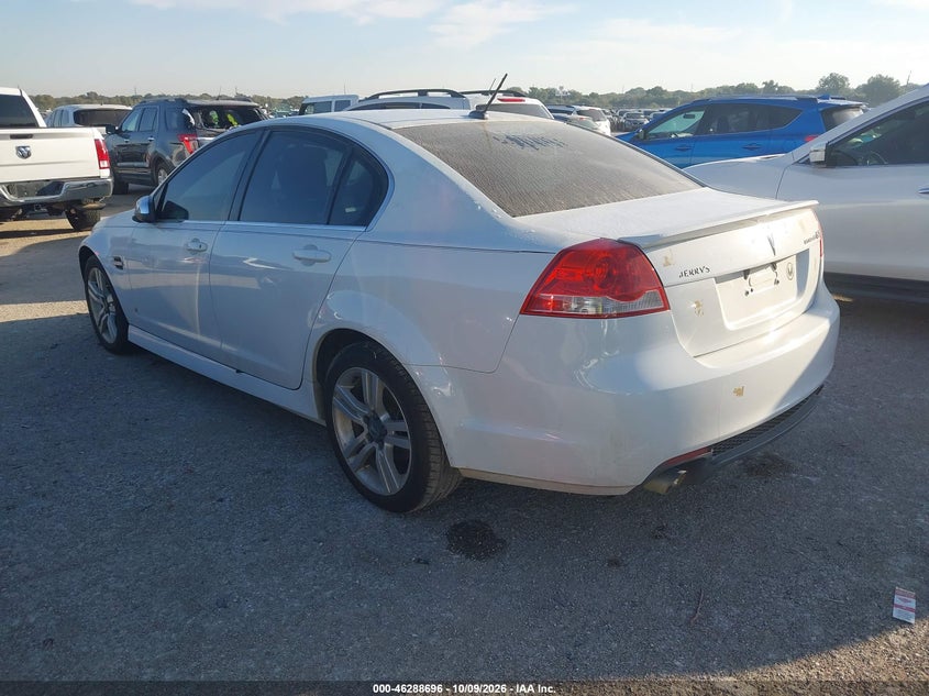 2008 PONTIAC G8 · Фото 3