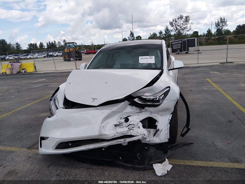 TESLA MODEL Y 2023 VIN 7SAYGDEE0PA161437