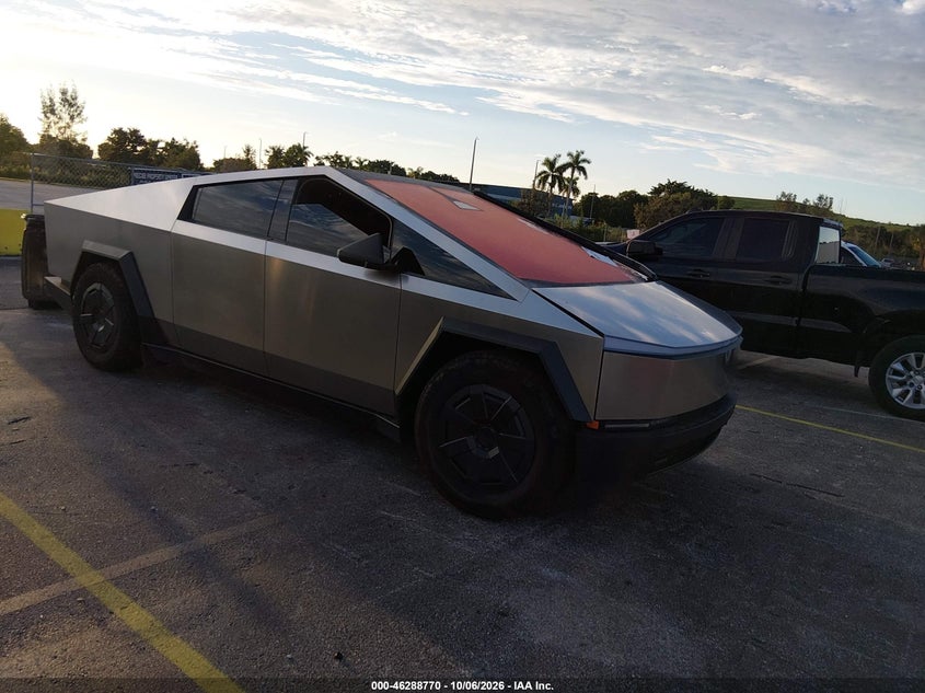 Vin: 7g2cehed1ta091904, lot: 46788933, tesla cybertruck dual motor all-wheel drive/premium all-wheel drive 2026 img_1