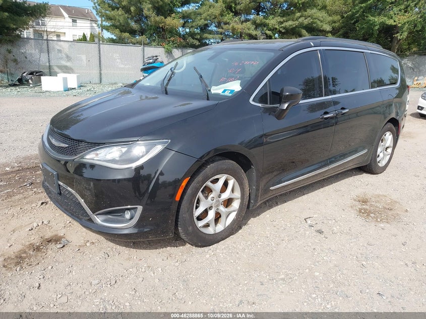 Vin: 2c4rc1bg3hr667550, lot: 46789028, chrysler pacifica touring-l 20172