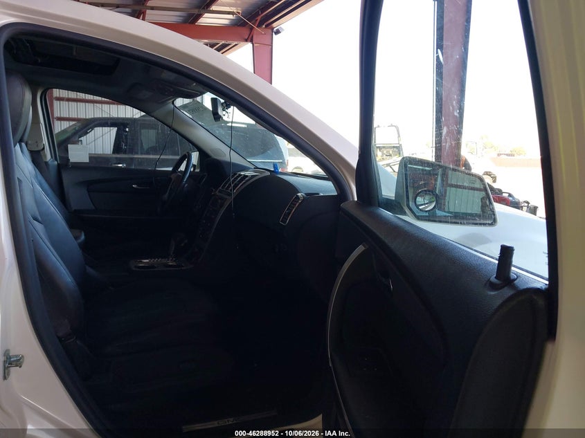 2010 GMC ACADIA SLT-1 · Photo 5