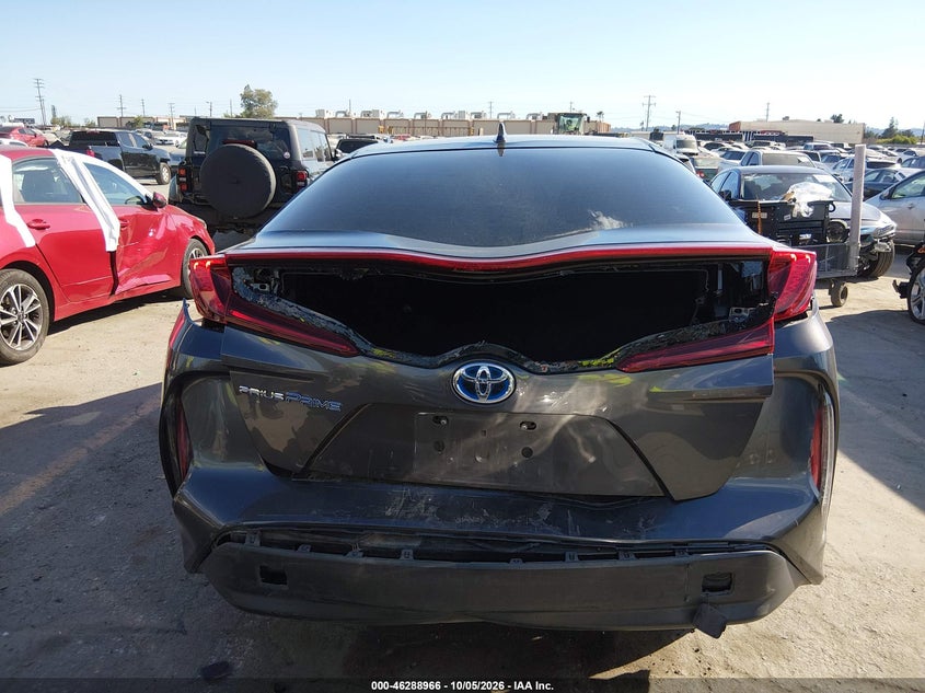 TOYOTA PRIUS PRIME - zdjęcie 19