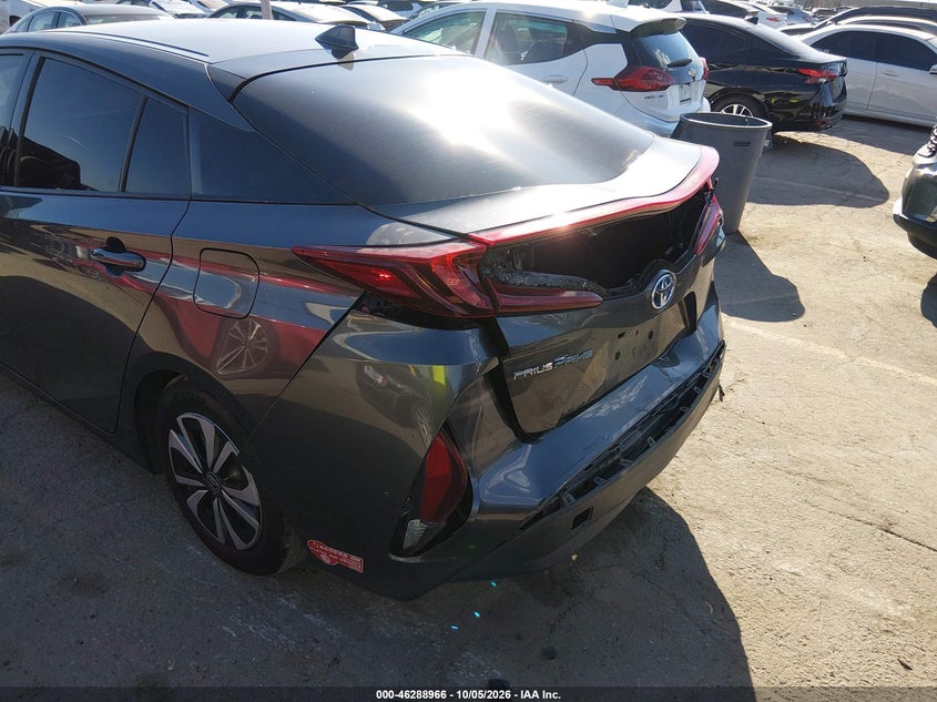 TOYOTA PRIUS PRIME - zdjęcie 6