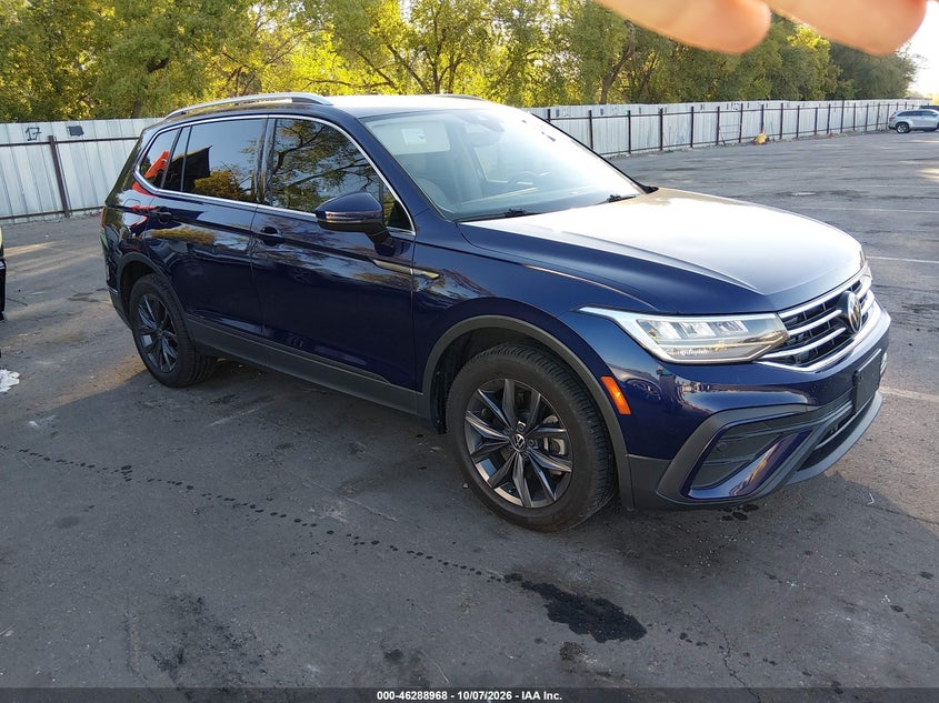 2022 VOLKSWAGEN TIGUAN 2.0T SE