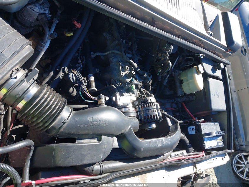 HUMMER H2 SUV 2005 VIN 5GRGN23U65H125005