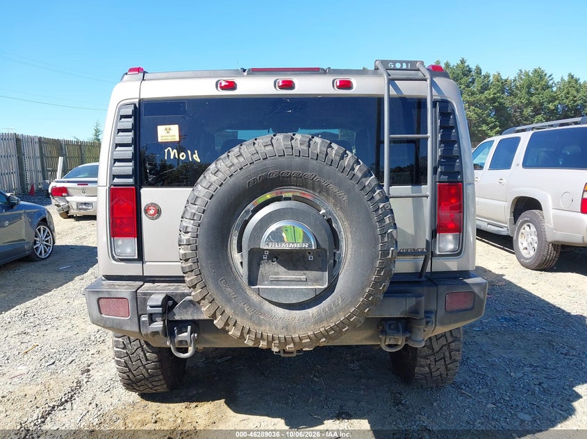 HUMMER H2 SUV 2005 VIN 5GRGN23U65H125005