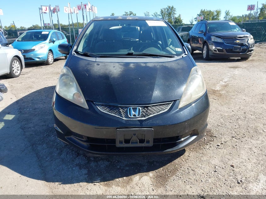 2010 HONDA FIT · Фото 12