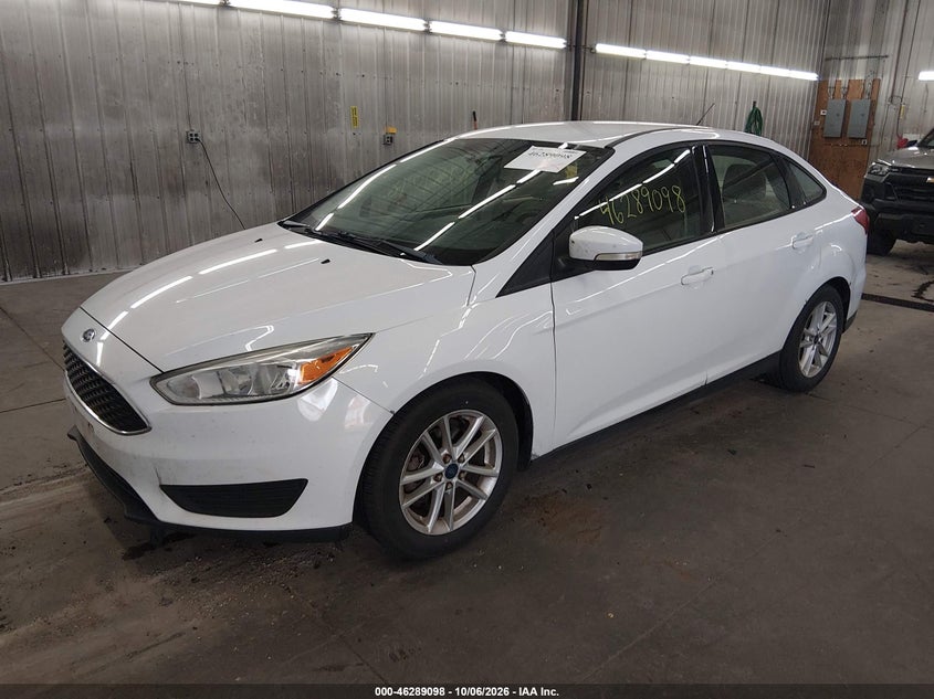 Vin: 1fadp3f23fl364577, lot: 46789261, ford focus se 20152