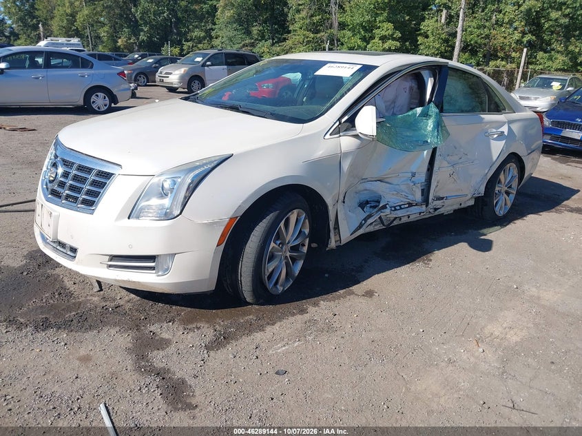2013 CADILLAC XTS LUXURY · Фото 2