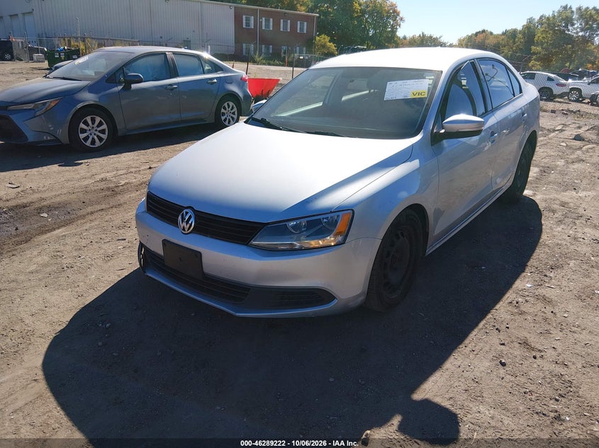 2014 Volkswagen Jetta 1.8T Se, Правый бок, IAAI, VIN 3VWD17AJXEM314240 — фото 2