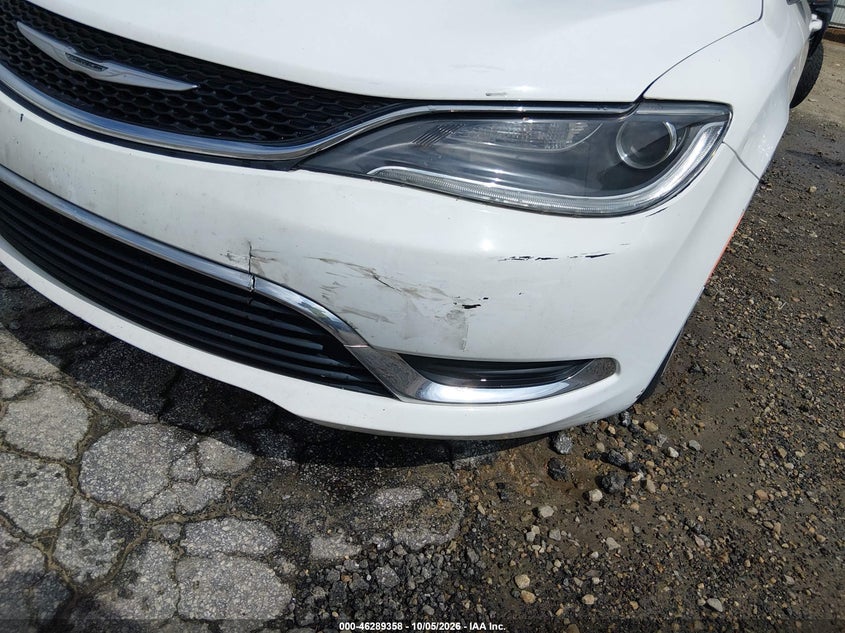 2015 CHRYSLER 200 LIMITED · Photo 6
