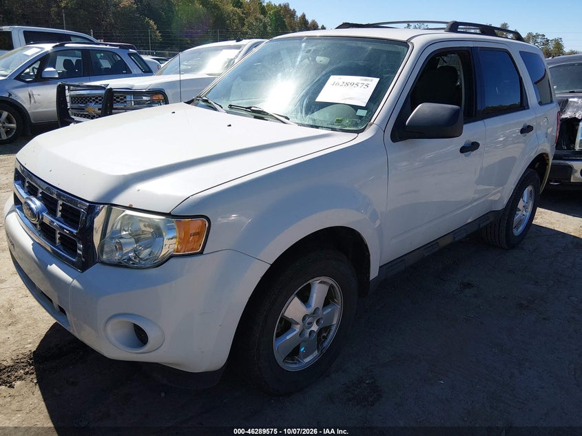 2012 FORD ESCAPE XLS · Фото 2