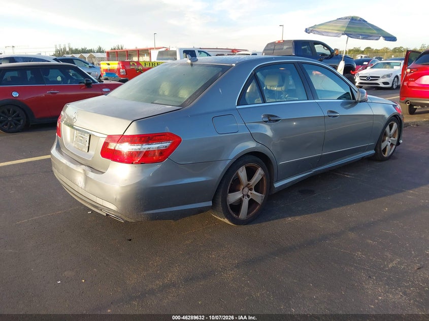 2011 MERCEDES-BENZ E 350 · Фото 4