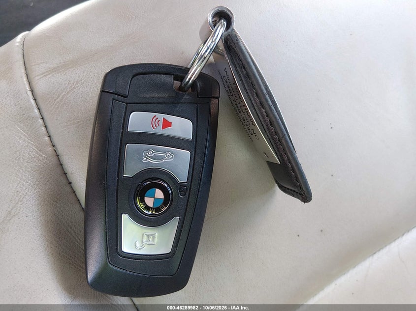 2014 BMW 528I · Фото 11