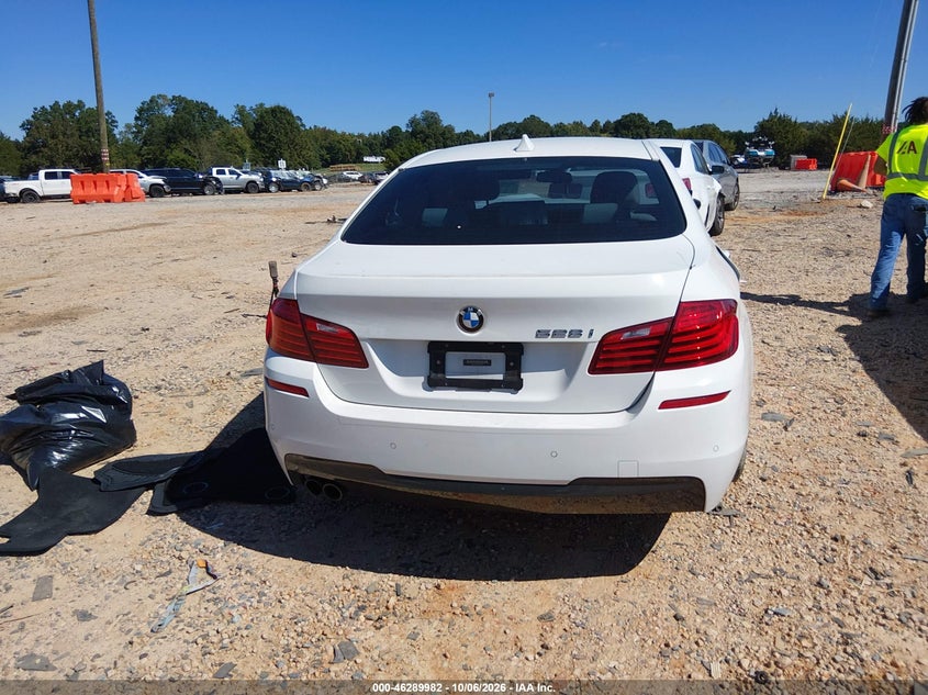 2014 BMW 528I · Фото 16