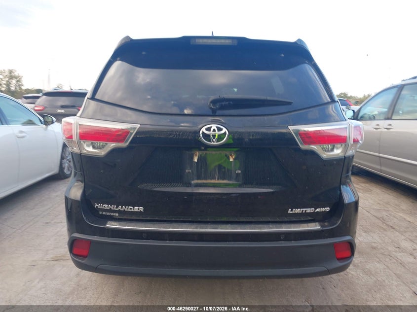 TOYOTA HIGHLANDER - zdjęcie 17