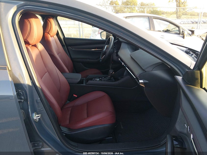 2023 MAZDA MAZDA3 2.5 S CARBON EDITION · Фото 5