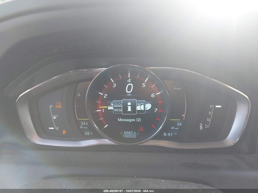 VOLVO XC60 2015 VIN YV440MDB0F2602377
