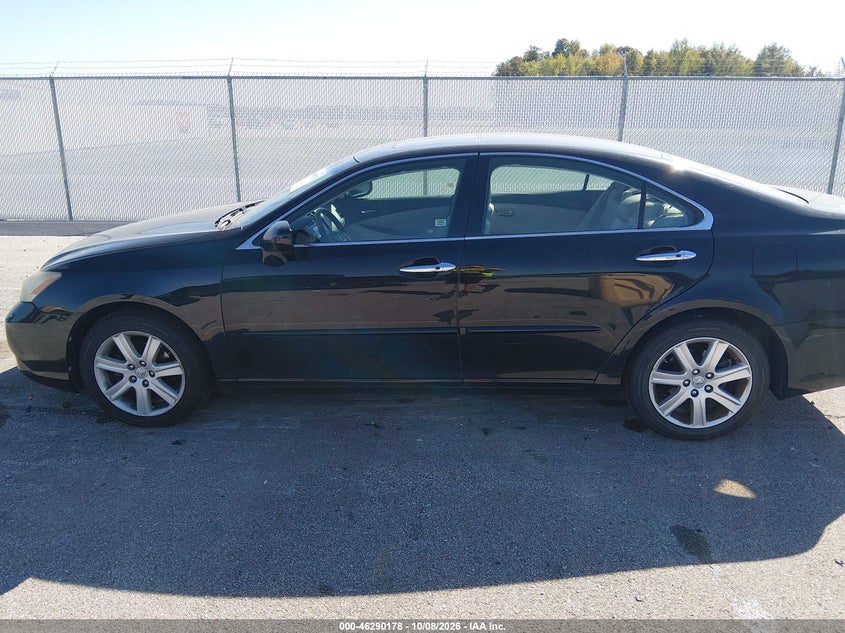 2009 LEXUS ES 350 · Photo 14
