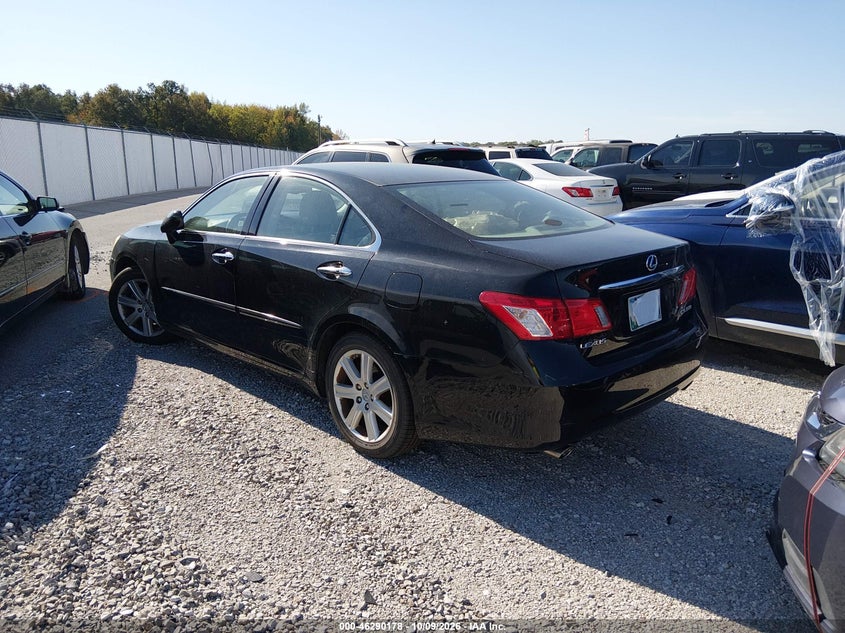 2009 LEXUS ES 350 · Photo 3