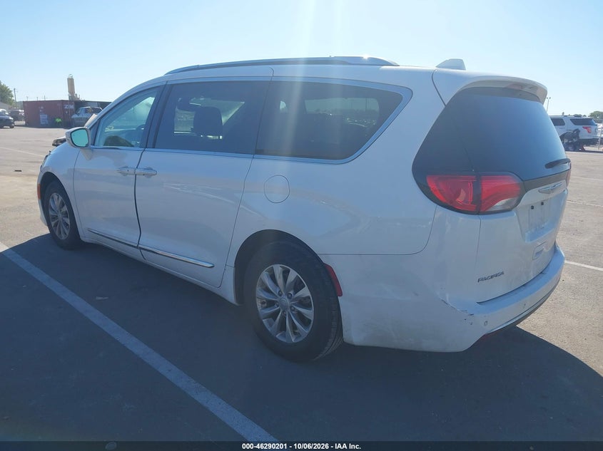 Vin: 2c4rc1bg7jr142450, lot: 46790364, chrysler pacifica touring l 20183