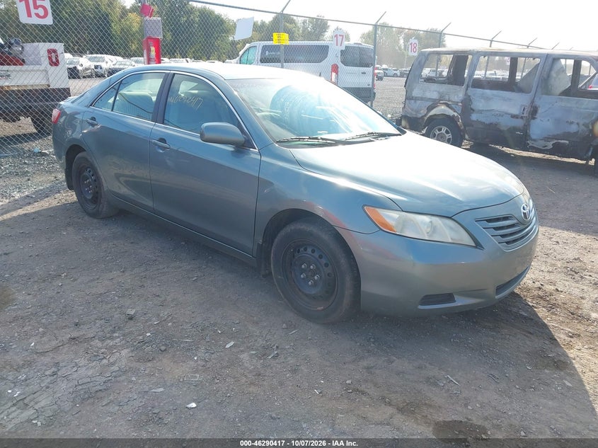 2009 TOYOTA CAMRY LE