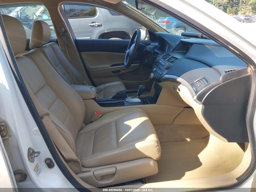 2011 HONDA ACCORD 2.4 SE · Фото 5